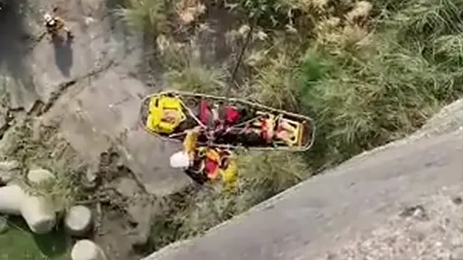 高屏大橋一周2墜橋 今河床發現翁救起已不治