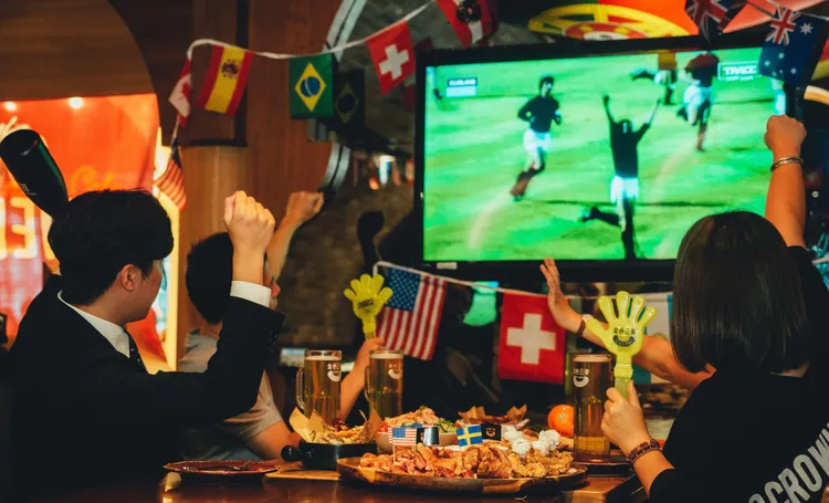 金色三麥除了有螢幕轉播，也祭出內用優惠活動響應世足賽。業者提供