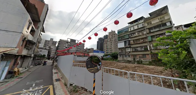 「維正里安」轉手戶開價7字頭。翻攝google map