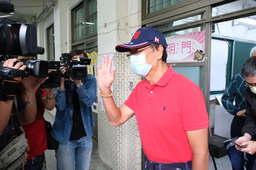 郭台銘首度公開談富士康鄭州廠員工暴動 如何平衡協調是重點