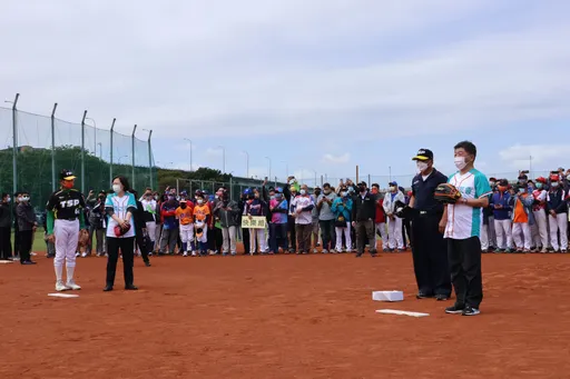 教生子是在旁邊看嗎? 陳時中:不會吧!讓專業的來做