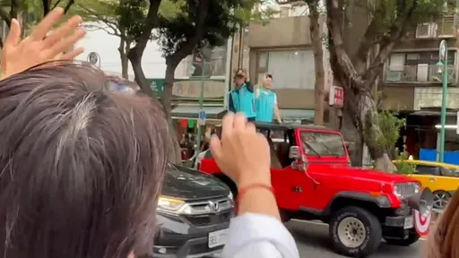 黃珊珊掃街巧遇王世堅　他喊：加油！我虧欠妳