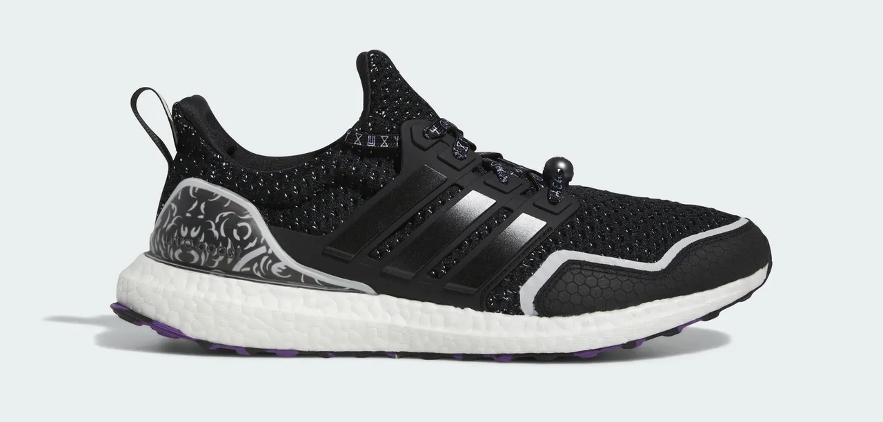 adidas x Marvel Studios Ultraboost 5.0 DNA聯名鞋,5990元。品牌提供