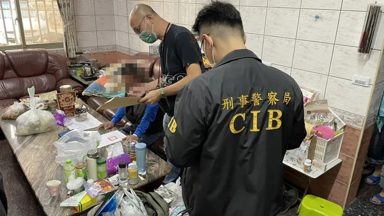 許姓樁腳4人以縣議員每票1000元、鄉長每票2000元、村長每票1000元代價，向選民賄選。民眾提供