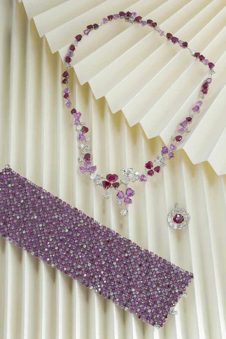 DAMIANI Masterpieces Absolute Collection高級珠寶展即日起至11月20日，於麗晶精品旗艦店採預約制鑑賞。品牌提供