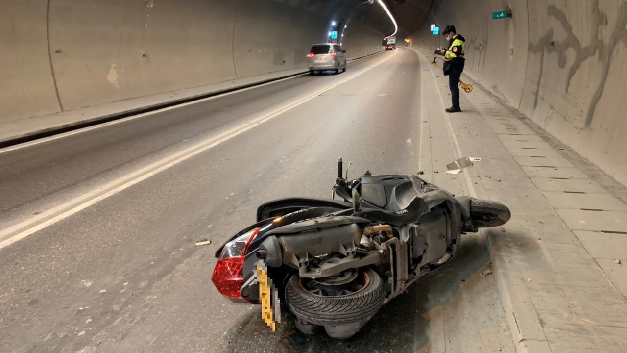 警方到場進行蒐證。蘆洲警分局提供