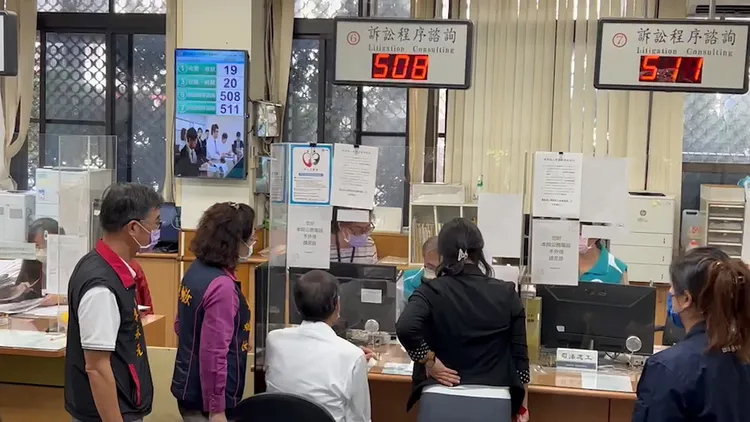 蘇清泉遞狀提出「聲請證據保全封存選票及假處分與選舉無效訴訟」。讀者提供