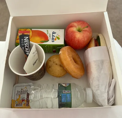 把世足球迷當盤子? 早餐只能吃這些