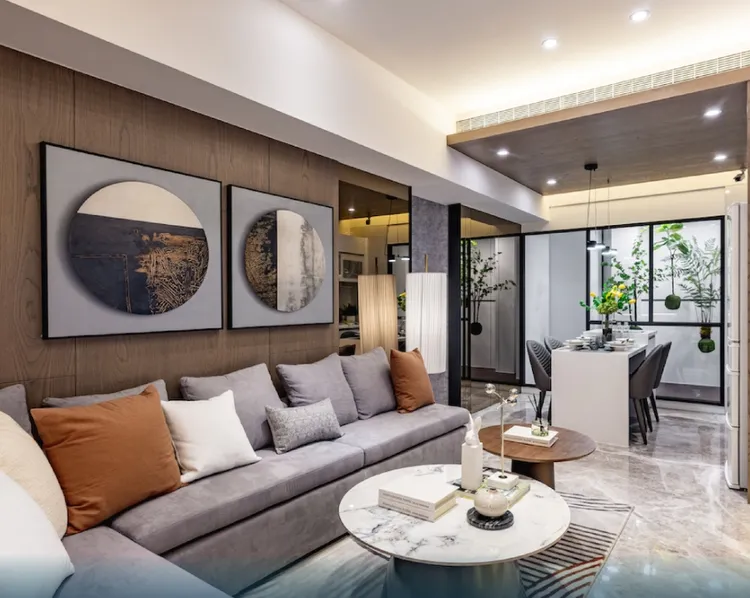 興富發在台中市河南路四段和惠文七街口的35層預售大樓「市政新銳」，距離誠品生活商場僅3分鐘路程，更是七期目前唯一的預售小宅案，同樣提供最低40萬元首付的優惠專案。翻攝市政新銳臉書