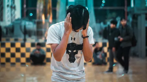 樓下怨鄰居「早中晚都發噪音」　樓上喊冤：母親過世平時家裡「沒有人」