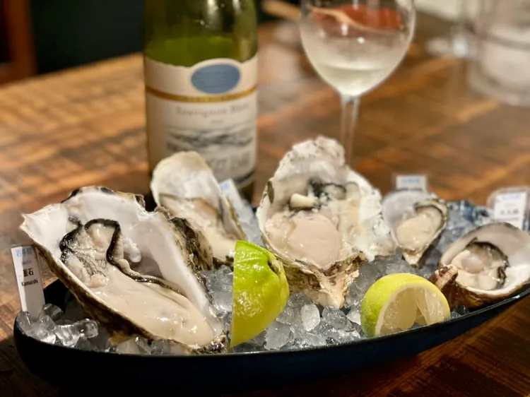 廣島必吃的牡蠣，這裡就有不少料理方式與特色BAR。曾仲葳攝