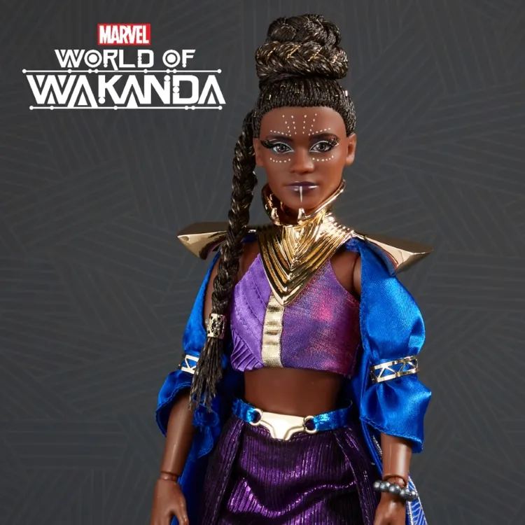 台灣消費者可以在shopDisney 選購喜愛的Disney+ 內容的相關商品。業者提供