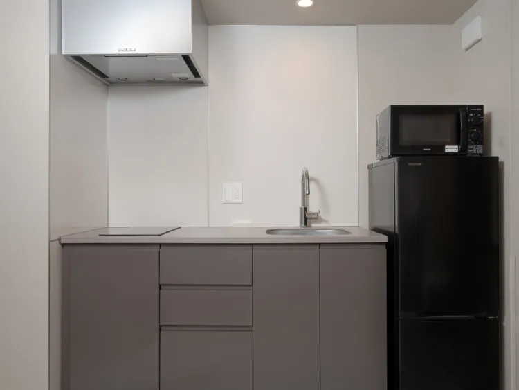 所有房間還配備了微波爐、冰箱、烹飪廚具。ⒸCOSMOS HOTEL MANAGEMENT CO., LTD （未經授權請勿使用）