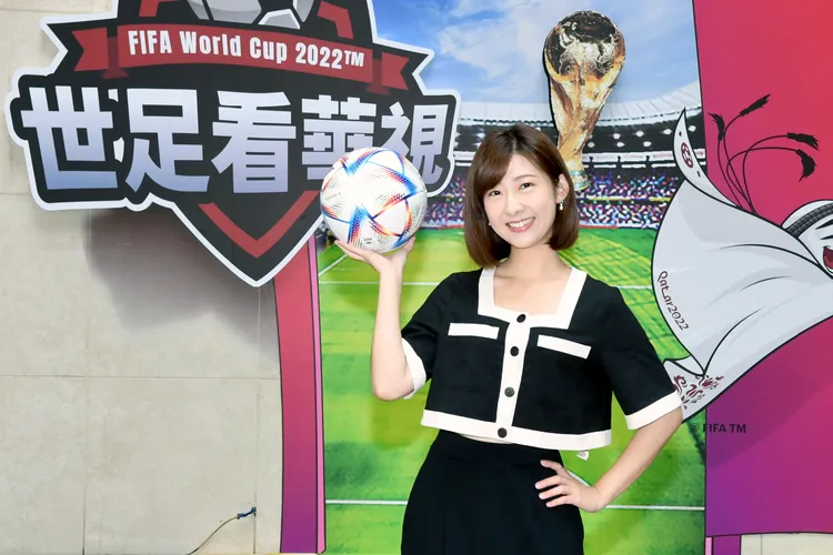 主播莊惠琪很欣賞梅西。華視提供