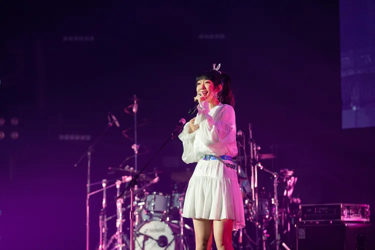 泱泱受邀擔任宇宙人表演嘉賓。相信提供