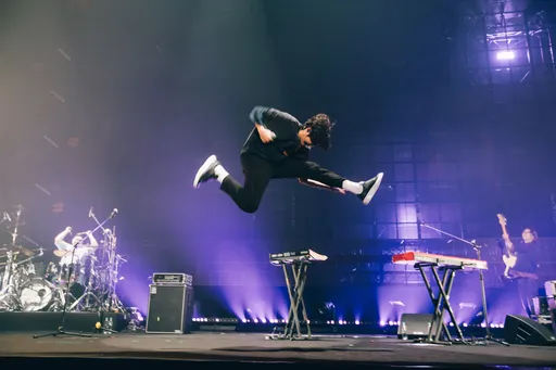 宇宙人開唱木曜女神泱泱甜喊「學長」 跳愛河任務變解鎖SUP