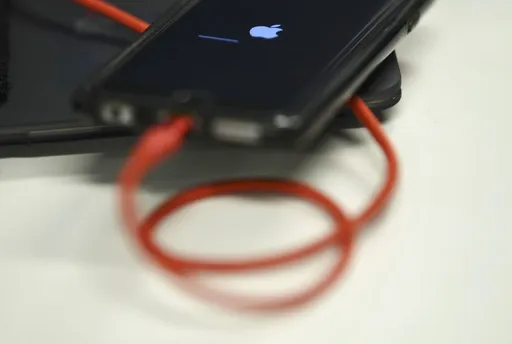 Apple挨罰5.7億還不附充電器　巴西再出招「沒收數百支iPhone」