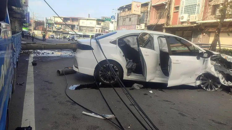 車禍現場。蘆竹警分局提供