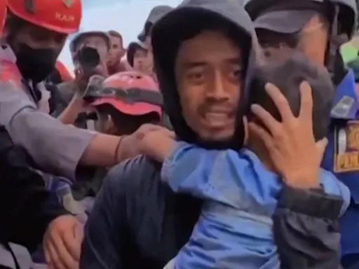 強震奇蹟！　受困瓦礫堆下2天　印尼6歲男童獲救