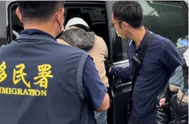 非法移工遭逮捕帶回偵訊。苗栗專勤隊提供