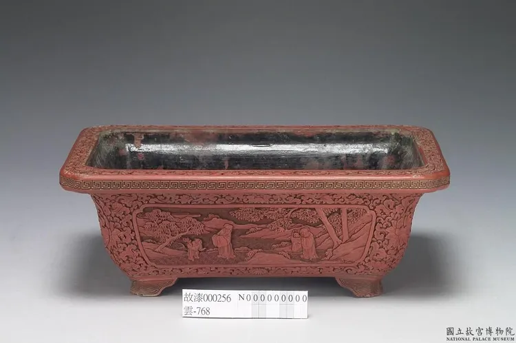 玉石盆飾栽景。故宮提供