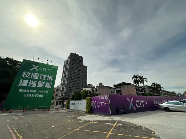 13期南側則是南區生活圈，為今年台中房市超級熱區，全區域下半年推案突破千戶，單價站穩4字頭，不管量價都是近年新高。王鈞生攝