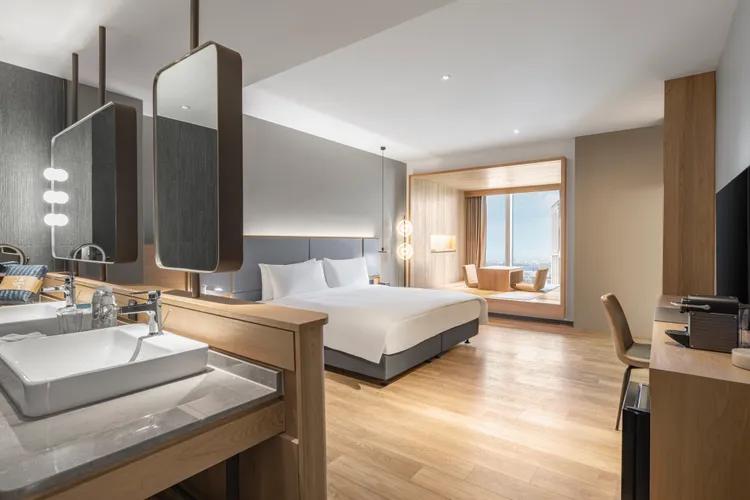 承億酒店經典和式港灣城景房。業者提供