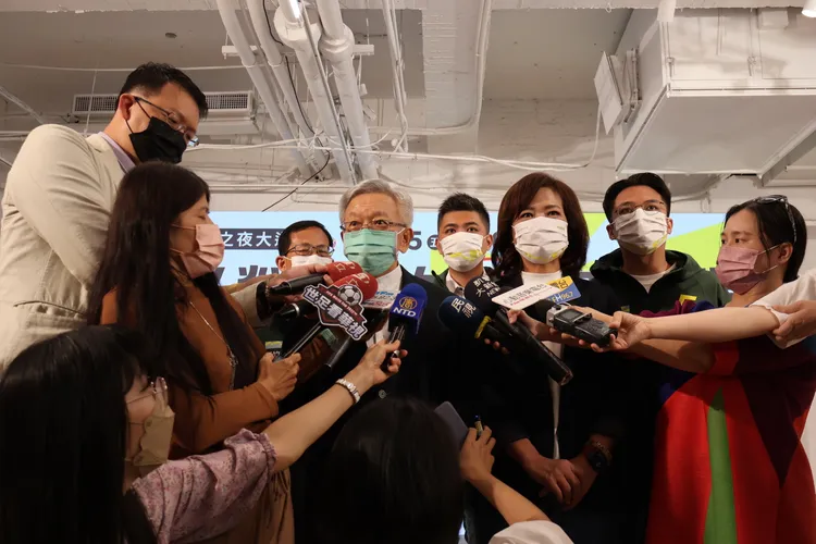 沈國榮表示，園區發展無縫接軌很重要，因此他要為沈慧虹加油，「她順利當選，對新竹發展有很大的助益」。黃羿馨攝