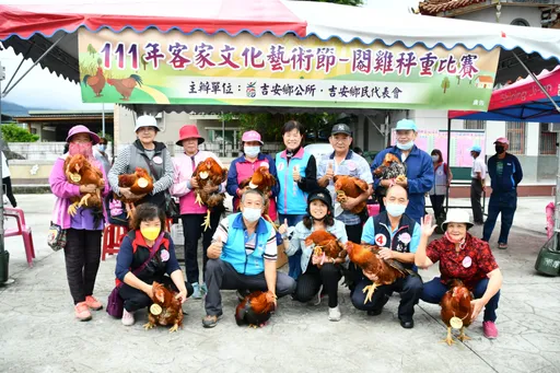 雞界王者!花蓮客家閹雞比賽登場 冠軍破8公斤比市售雞大3倍