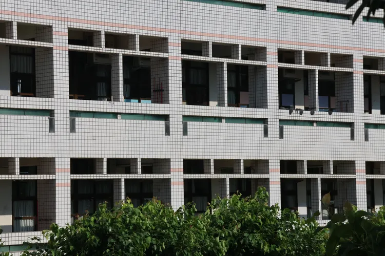 蔡女任教的國小校長說，他巡堂或上網看線上教學，均未發現蔡師在上課時談論宗教。張喆喜攝