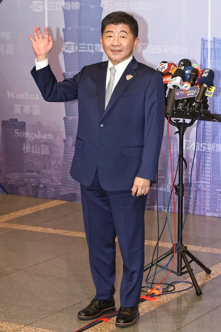 陳時中會前接受媒體聯訪。葉志明攝