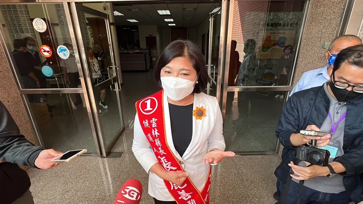 雲林縣長選戰激烈，張麗善與劉建國捉對廝殺，隔空叫陣。魏嘉良攝