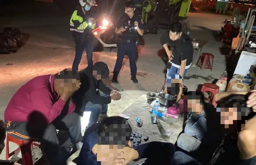 橋下工寮內聚賭7人遭逮　1逃逸移工輸光工作所得