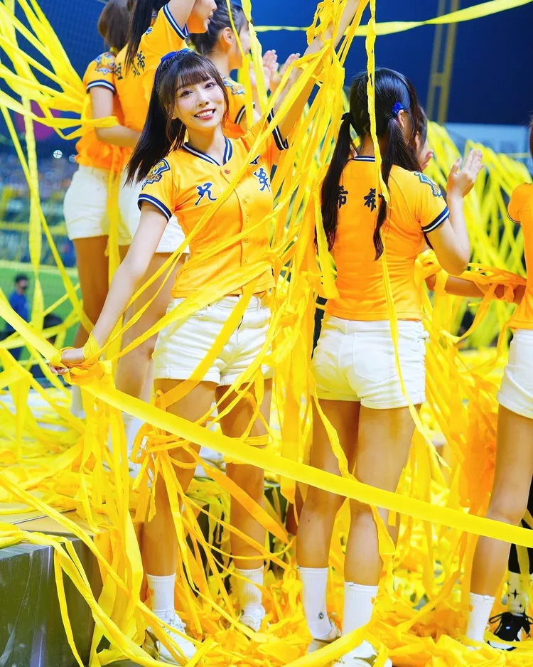 「勝利女神」妮可在兄弟奪冠後露出甜美的微笑。翻攝IG/nicole840629