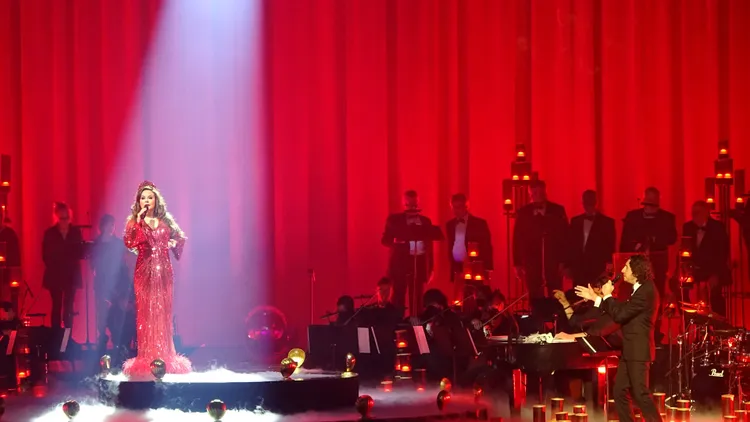 她與來自美國紐約的男高音Jay Dref合唱《Sogni》等歌曲。寬宏藝術提供