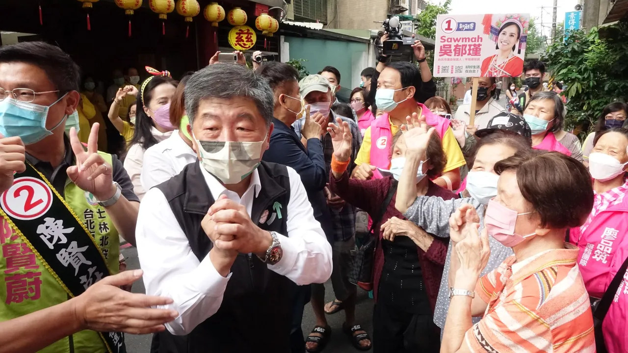 陳時中表示，催票影片內容都是創意的表現、大家慢慢品味。莊宗達攝