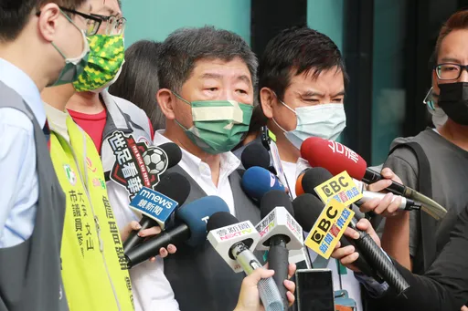 造势哽咽喊「字典没仇恨」被批打悲情牌　陈时中： 勿为选举撕裂台湾