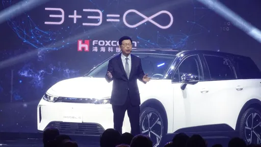 鴻海劉揚偉出征G20發表專題演說!  成為首位與會台灣企業家