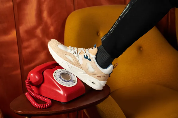 TRC Blaze原野配色鞋款，3680元。品牌提供