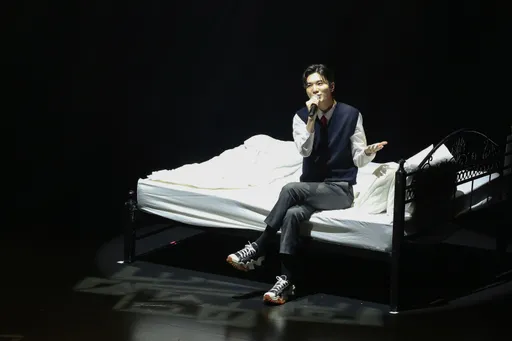 李成種襲台首開見面會又因珍奶「出事」 重回INFINITE選秀躺床撩粉