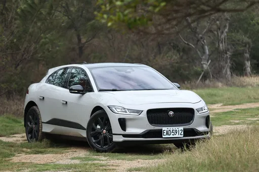 壹蘋試駕|Jaguar 2023 I-PACE電動跑旅 重新編成不到300萬就可入手