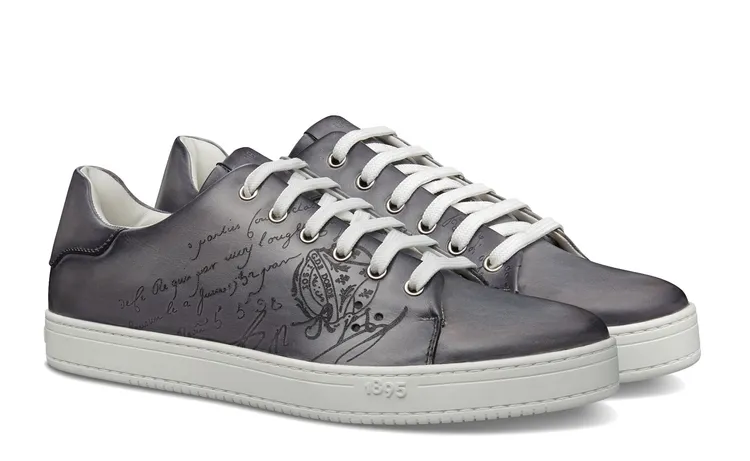 Playtime灰色繫帶鞋，5萬2000元。品牌提供