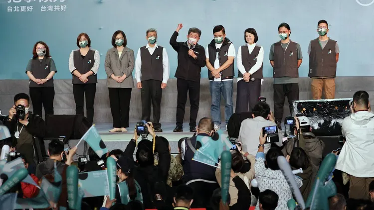 陳時中感謝支持者與團隊陪伴他走過這100多天、不可思議的旅程。葉志明攝