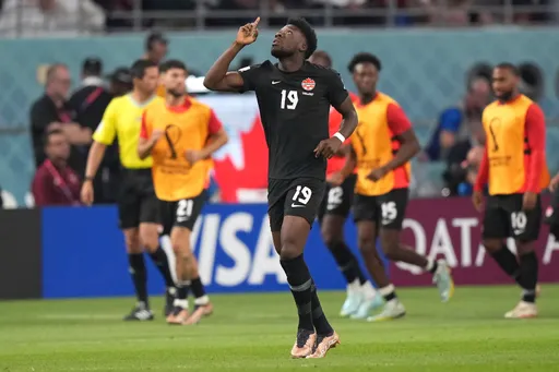 世界盃|勵志!來自難民營的他踢進加國第1球 獎金霸氣全捐出去