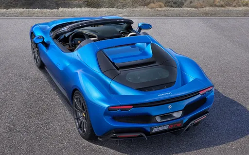 上空V6油電躍馬　法拉利296 GTS 11/29登台