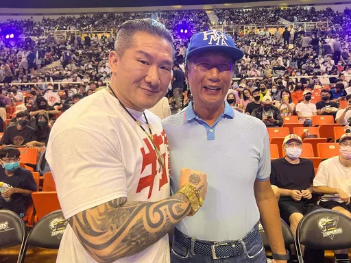 魔獸魅力驚人!郭台銘、館長都擋不住 曾馨瑩也驚喜現身觀戰