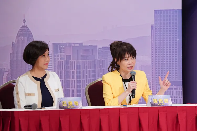 徐永明認為，三立提問的「兩岸問題」，本該是陳時中的得分題，卻被蔣萬安殺球。主辦單位提供