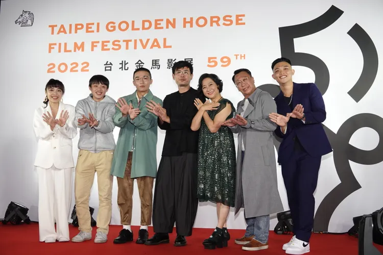 《一家子兒咕咕叫》劇組今出席金馬影展開幕。陳德興攝