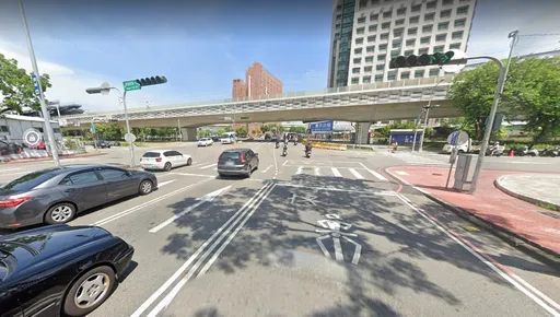 1秒之差!大客車撞死女騎士被訴 法官不甩鑑定報告判無罪