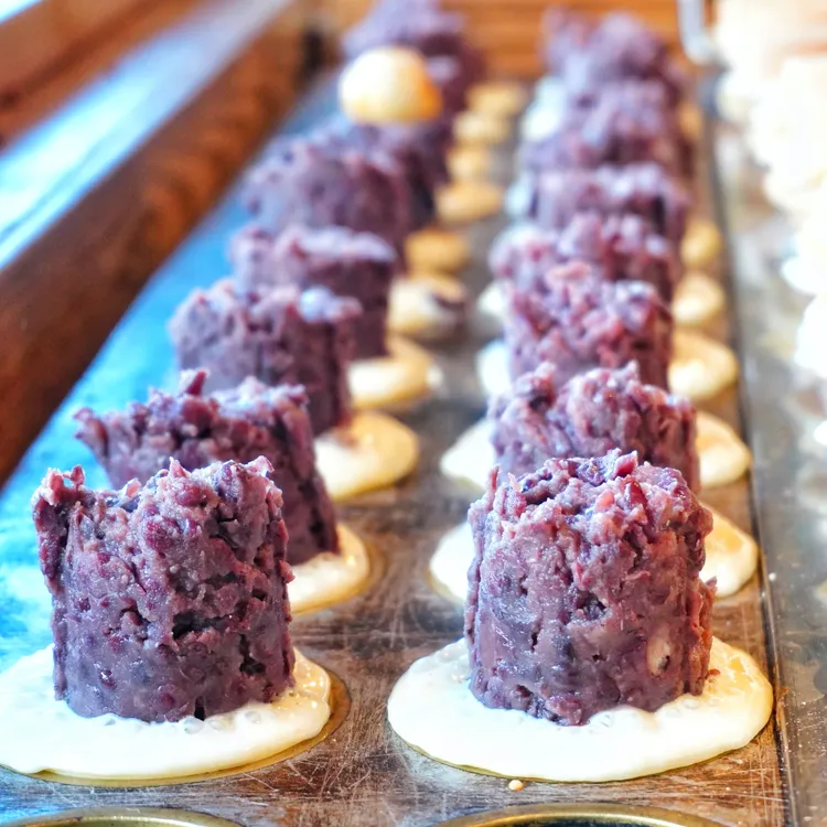 文青車輪餅品牌「青畑九號豆製所」，1111當天全台門市推出招牌太鼓燒三兄弟3顆特價111元。業者提供